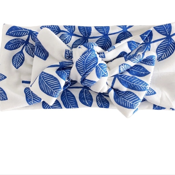 SpearmintLove Other - SpearmintLove Indigo Fern Knot Bow | Size 0-6MO